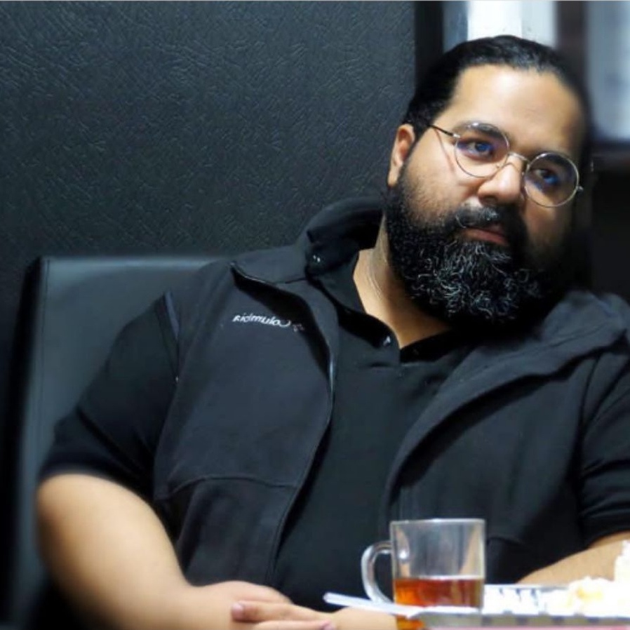 دانلود آهنگ رضا صادقی عقل و دل مارو میبری دانلود آهنگ رضا صادقی عقل و دل مارو میبری